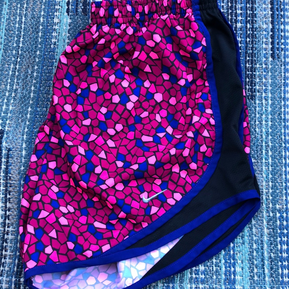 Nike runnings shorts